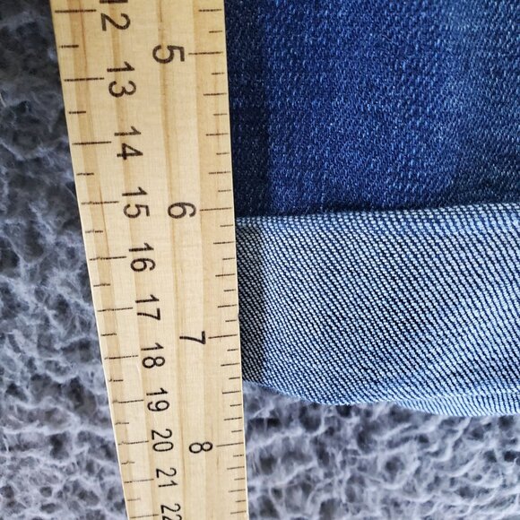 Talbots Shorts Womens Size 12 Blue Simply Flattering Stretch Denim Cuffed Hem - Picture 6 of 11